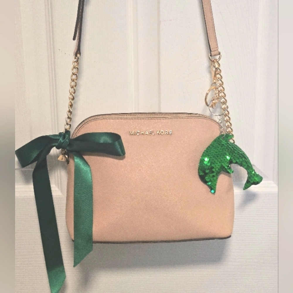 Michael Kors Purse crossbody adjustable strap